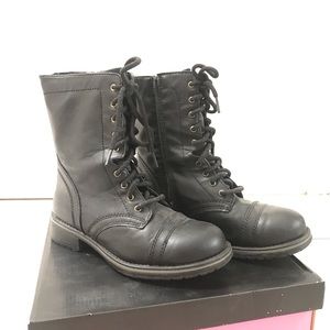 ❌SOLD❌Black Combat Boots